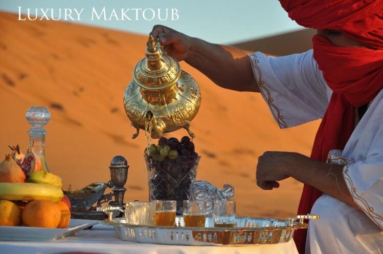 Hotel Luxury Maktoub Merzouga Exterior foto